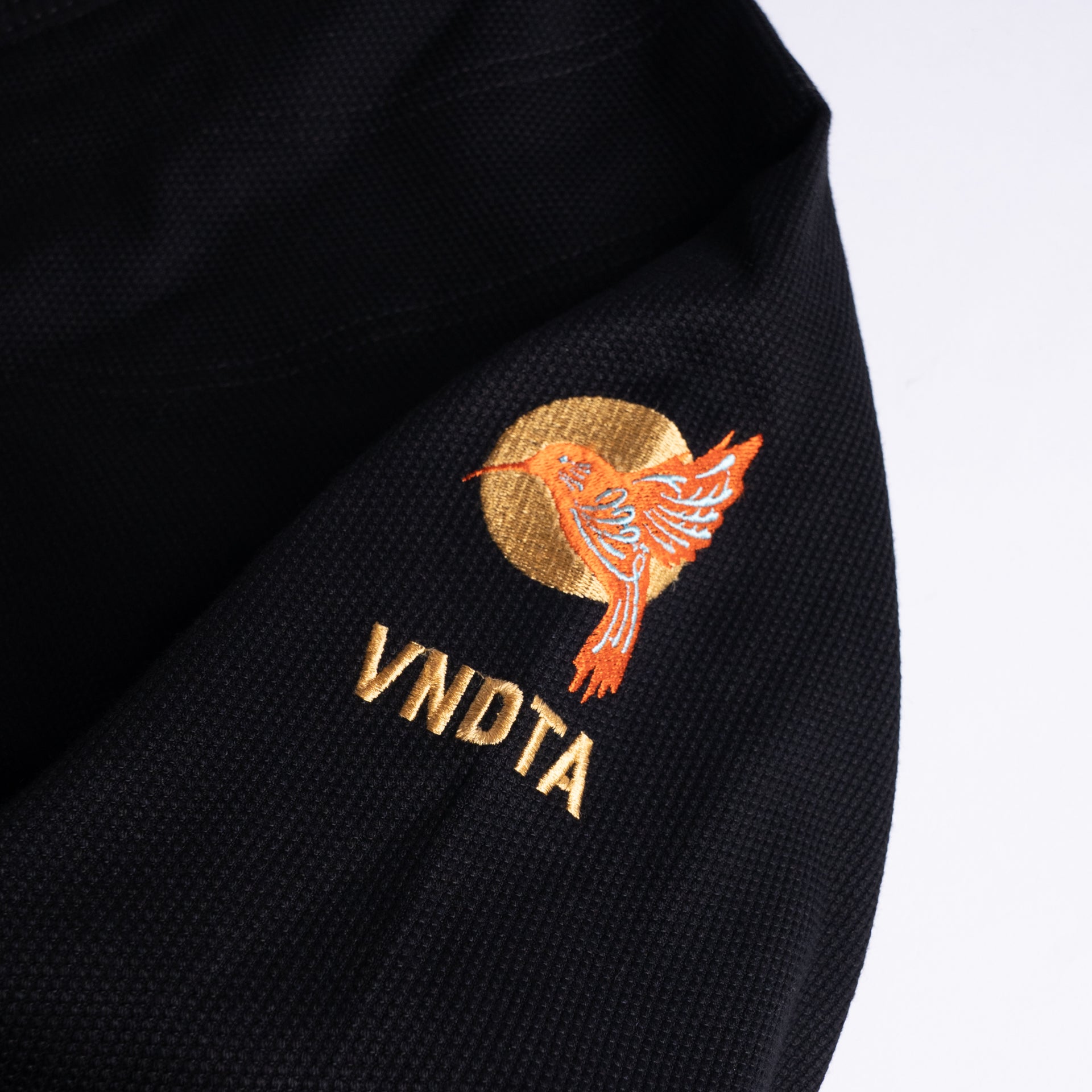 Legacy Never Dies – Amor Eterno Gi (Limited Edition)