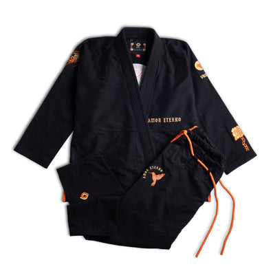 Legacy Never Dies – Amor Eterno Gi (Limited Edition)