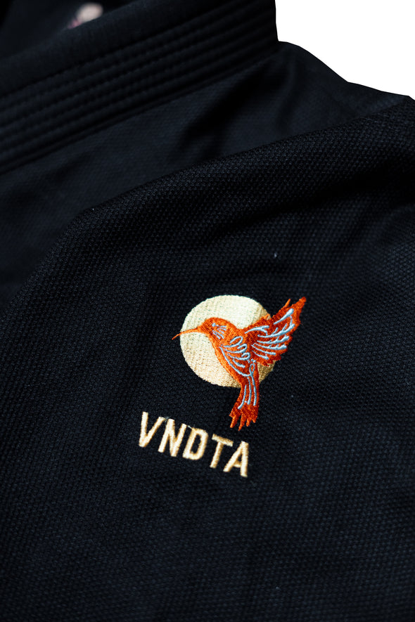 Legacy Never Dies – Amor Eterno Gi (Limited Edition)